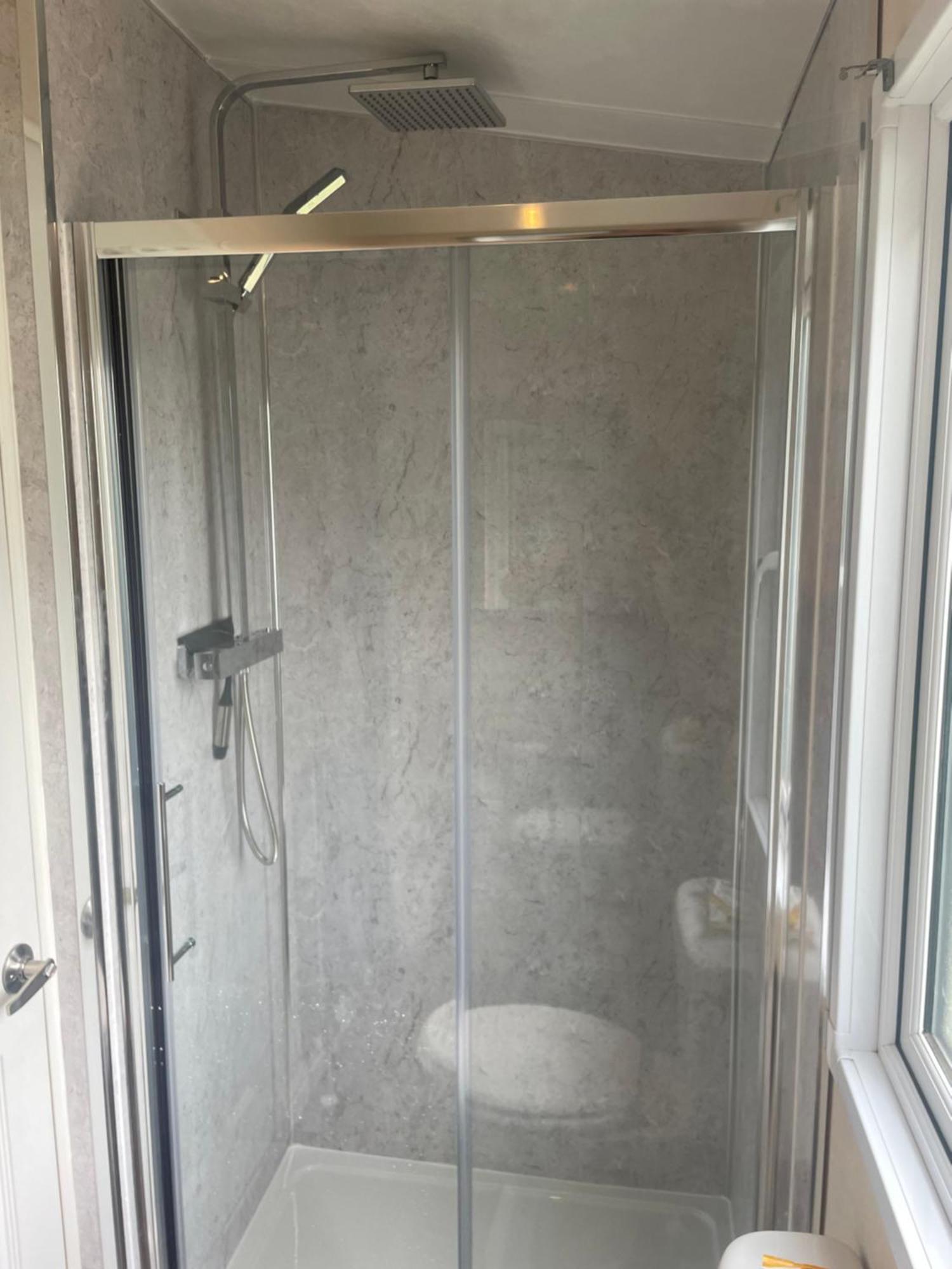 Beautiful 2 Bedroom Caravan On Billing Aquadrome Northampton Kültér fotó